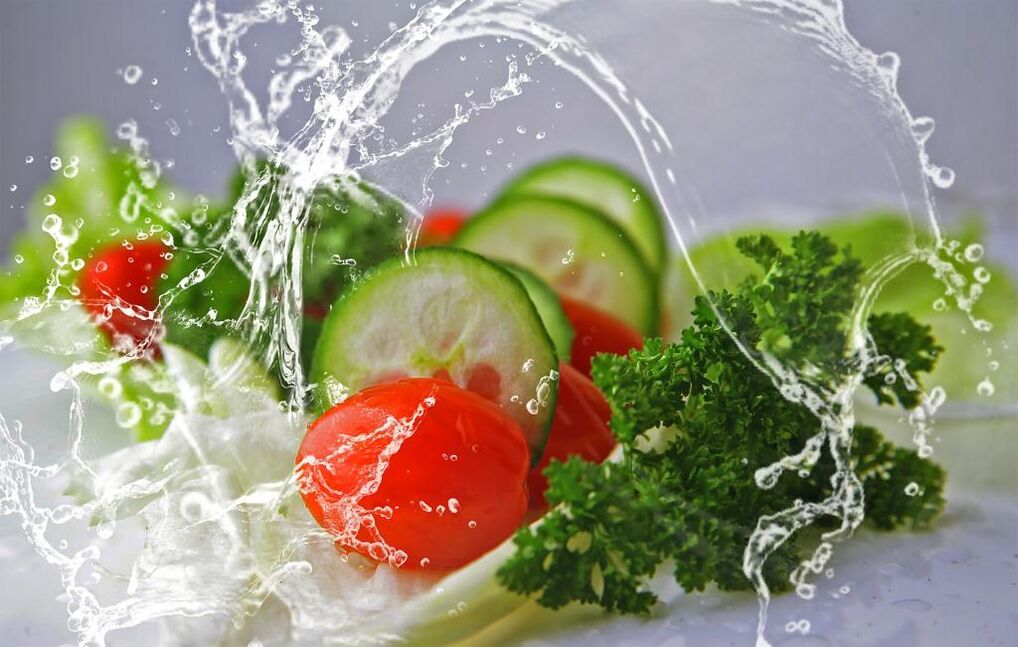 Healthy food and water are important elements needed for weight loss. 